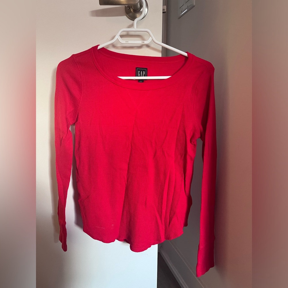 GAP Waffle Knit Crew Neck Top